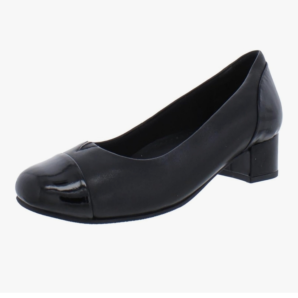 Trotters Womens Daisy Pump NIB Black Sz 9.5